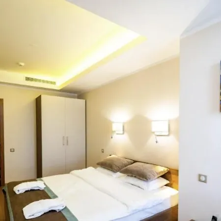 Beloved Downtown Apartment Apartment