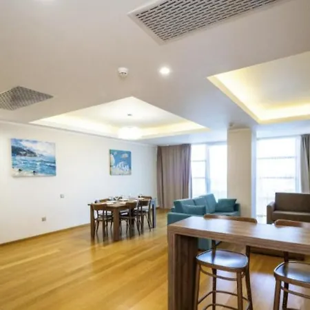 Beloved Downtown Apartment